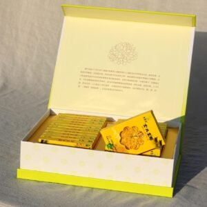 Golden Silk Chrysanthemum – King Grade 18 Flowers